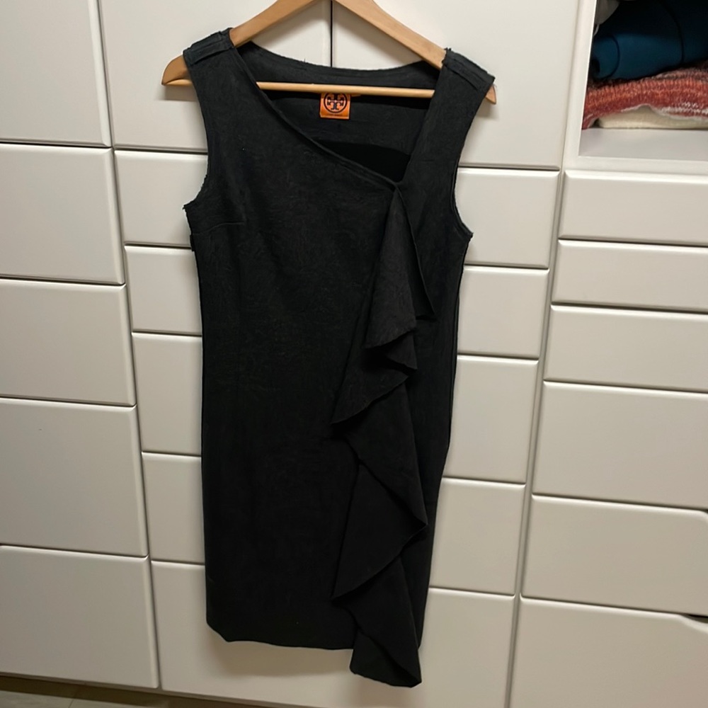 Tory Burch Taletta Wool Sheath Dress Size  XS Gray Sleeveless Ruffle Front